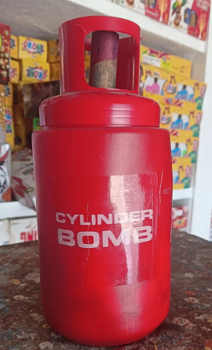Cylinder bomb